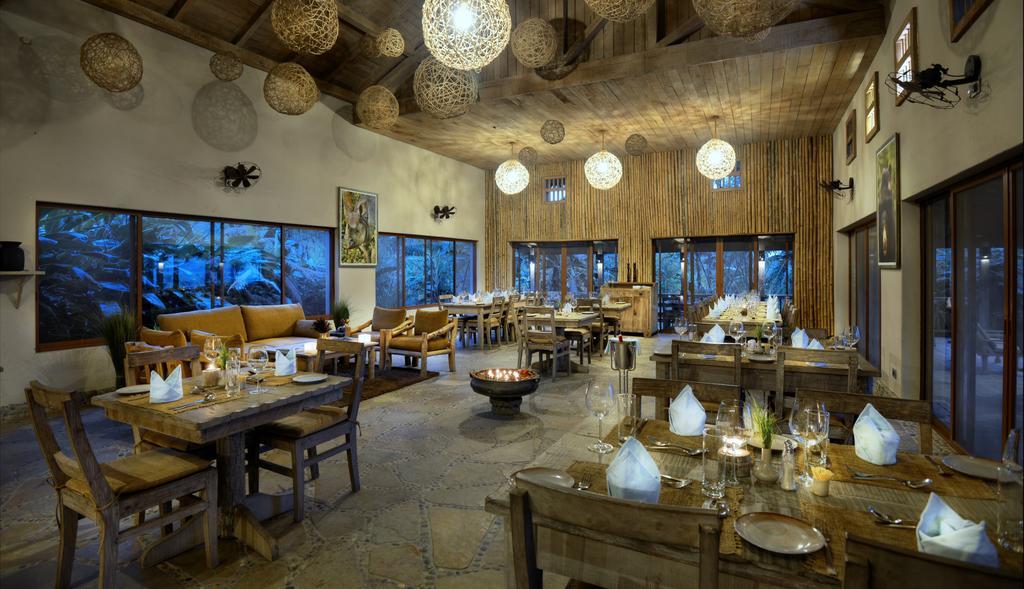 Barahi Jungle Lodge Meghauli Luaran gambar