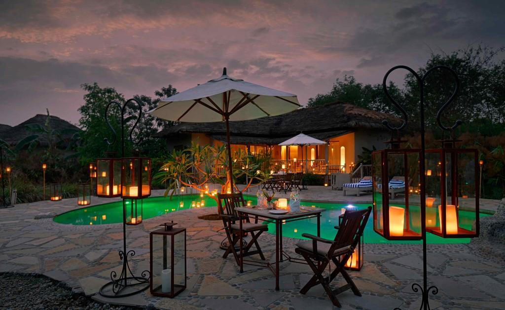 Barahi Jungle Lodge Meghauli Luaran gambar