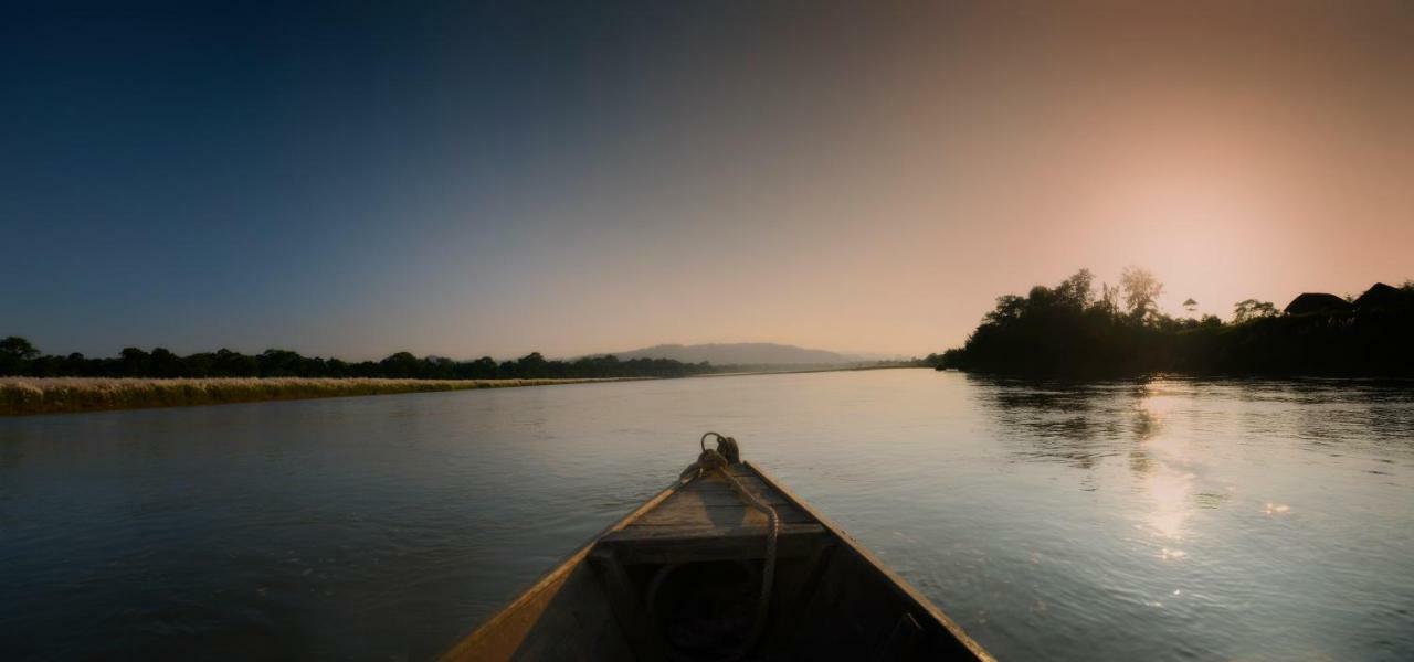 Barahi Jungle Lodge Meghauli Luaran gambar